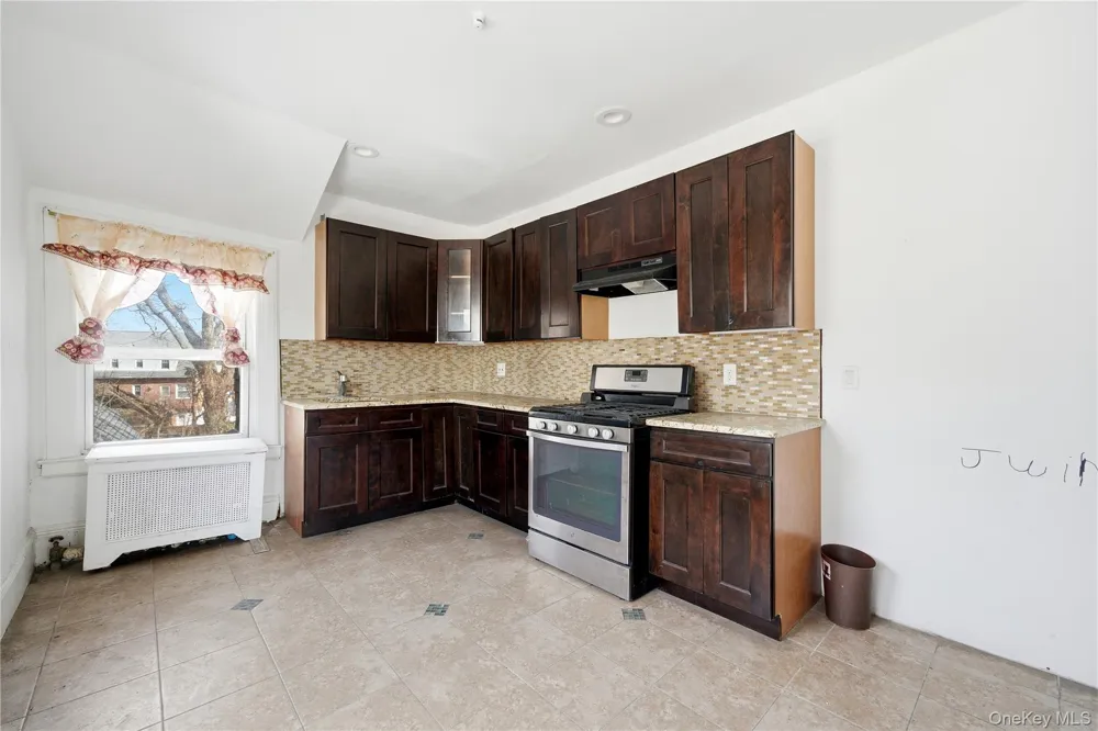 1046 Dickens Street Far Rockaway, NY 11691