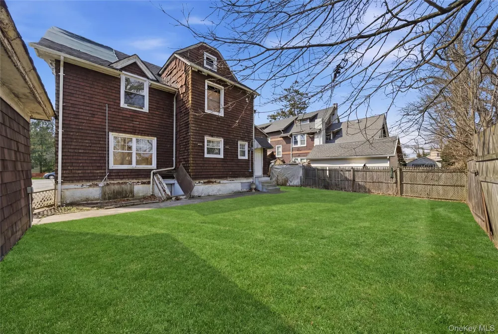 1046 Dickens Street Far Rockaway, NY 11691