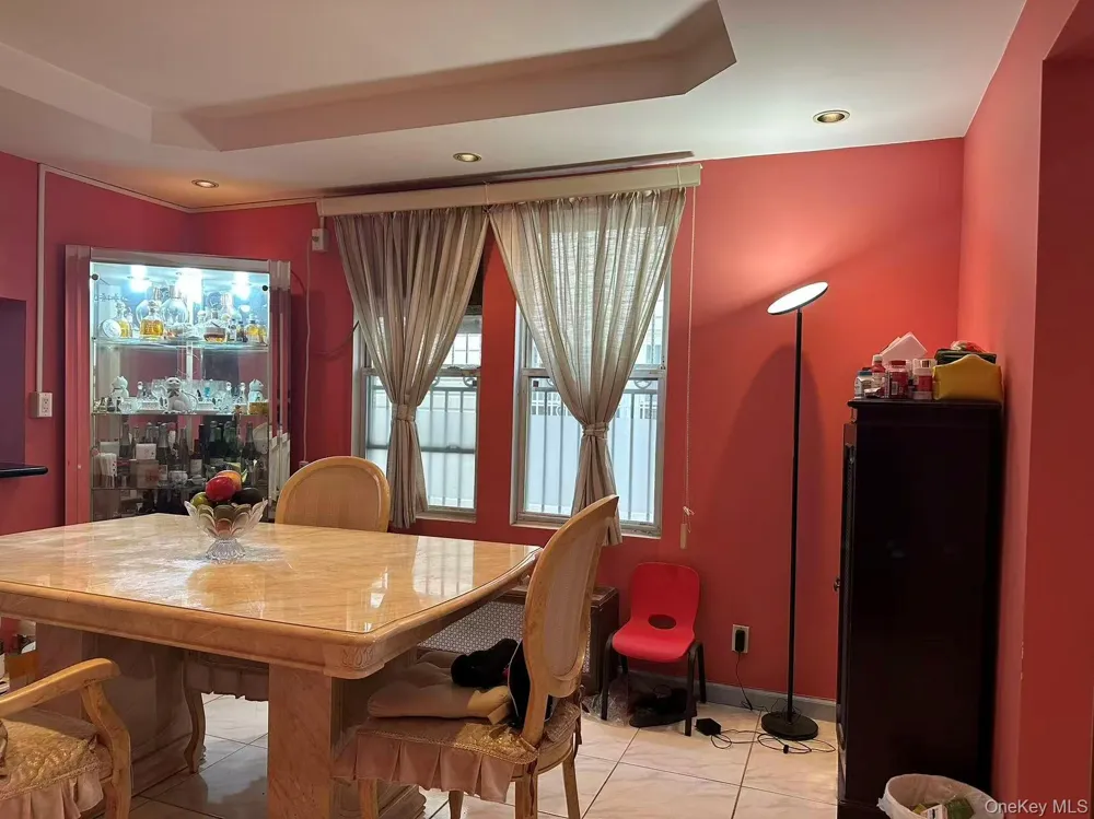 9703 105th Street Ozone Park, NY 11416