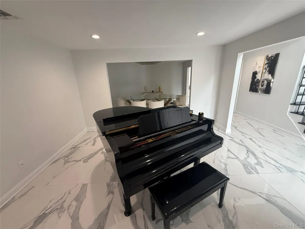 1903 Bergen Street Bellmore, NY 11710