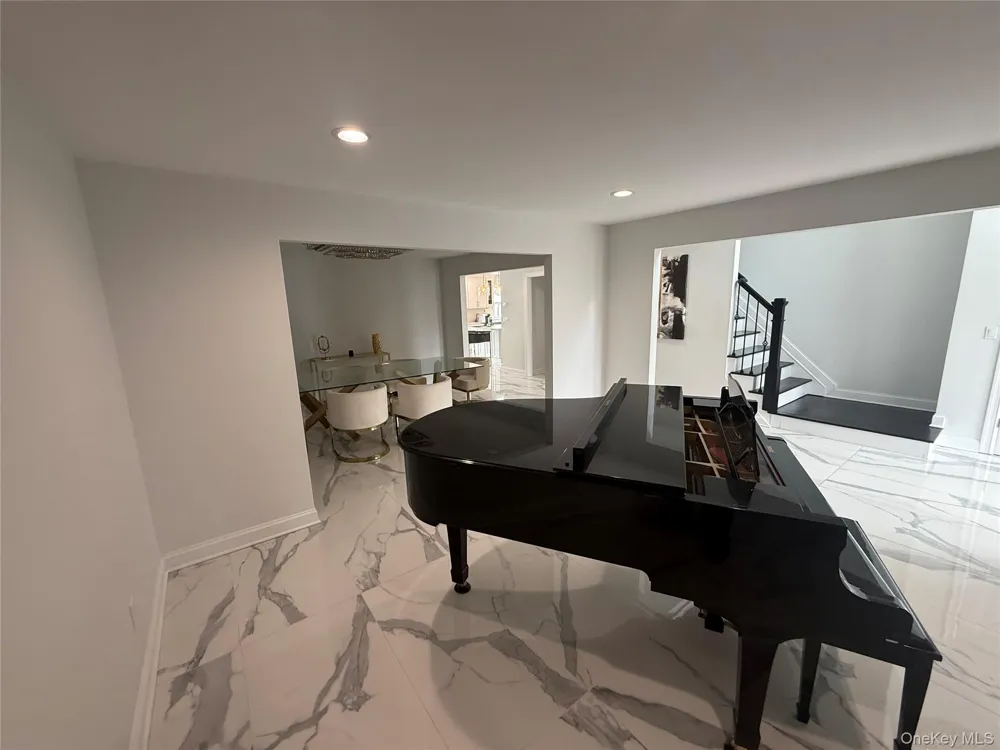 1903 Bergen Street Bellmore, NY 11710