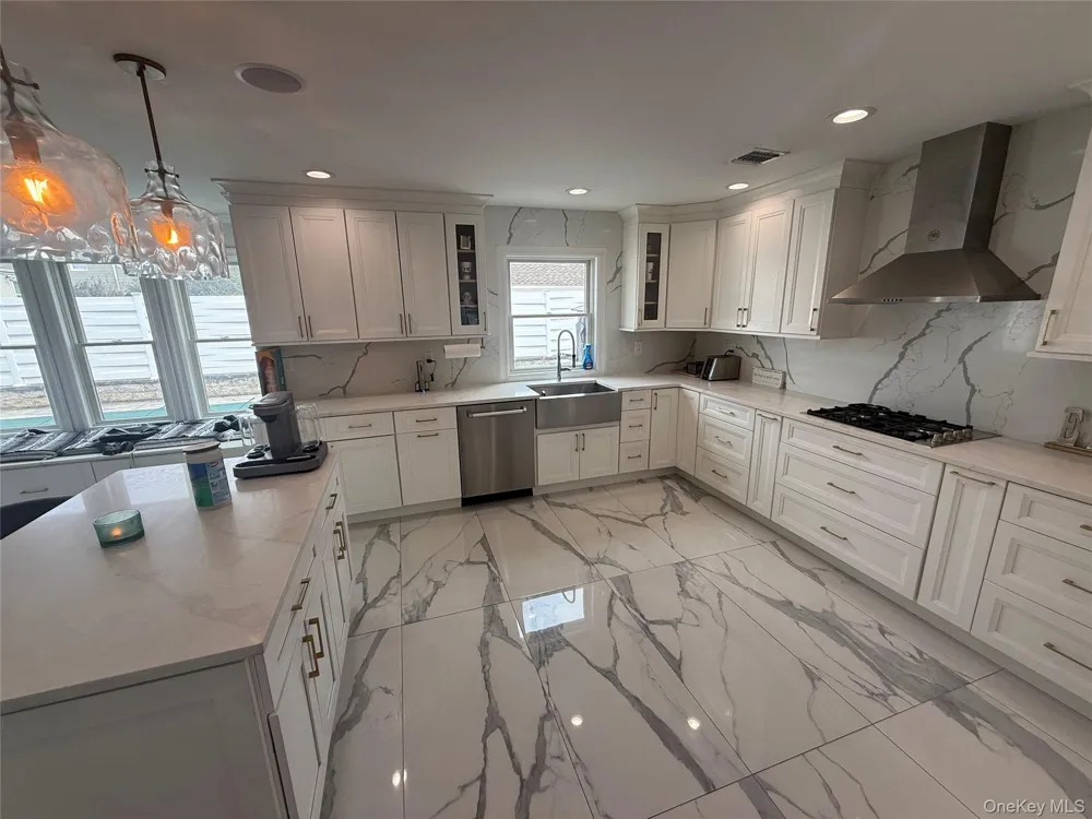 1903 Bergen Street Bellmore, NY 11710