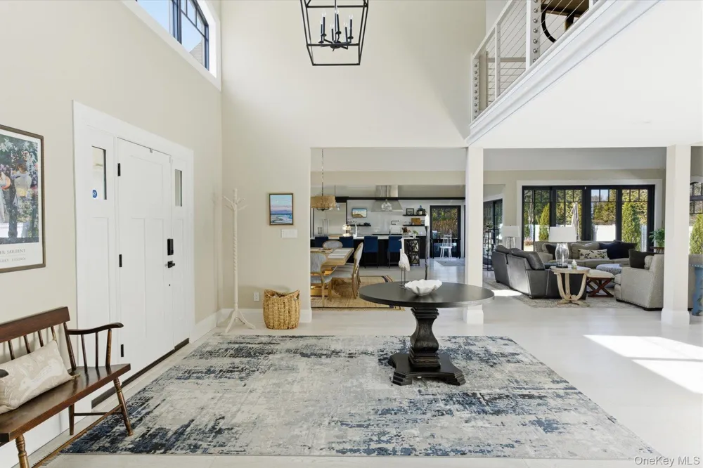 4 Post Lane Quogue, NY 11959