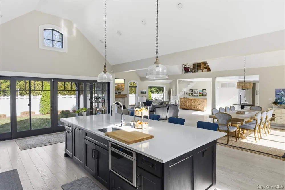 4 Post Lane Quogue, NY 11959
