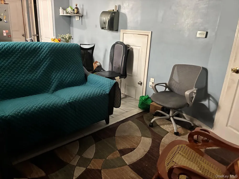 10317 104th Street Ozone Park, NY 11417
