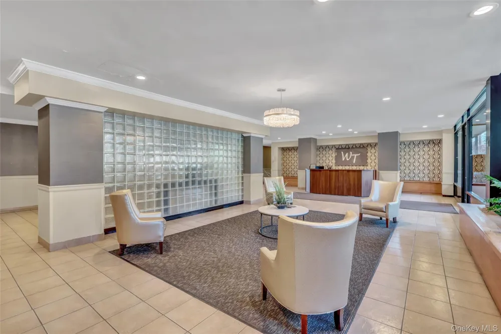 20 Wendell Street #26E Hempstead, NY 11550