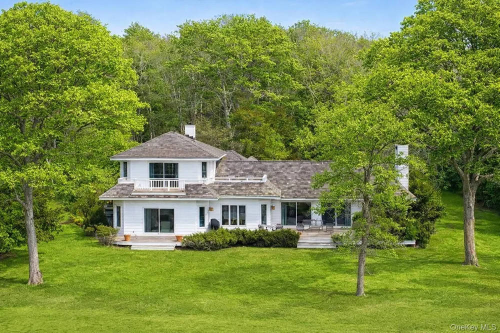 7 Penniman Point Road Quogue, NY 11959
