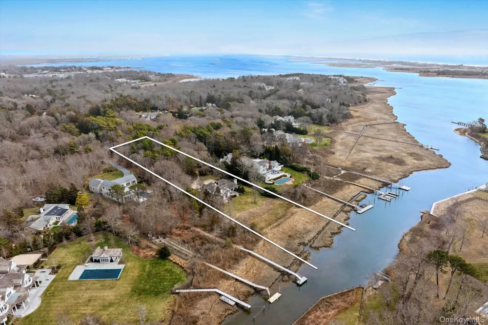 7 Penniman Point Road Quogue, NY 11959