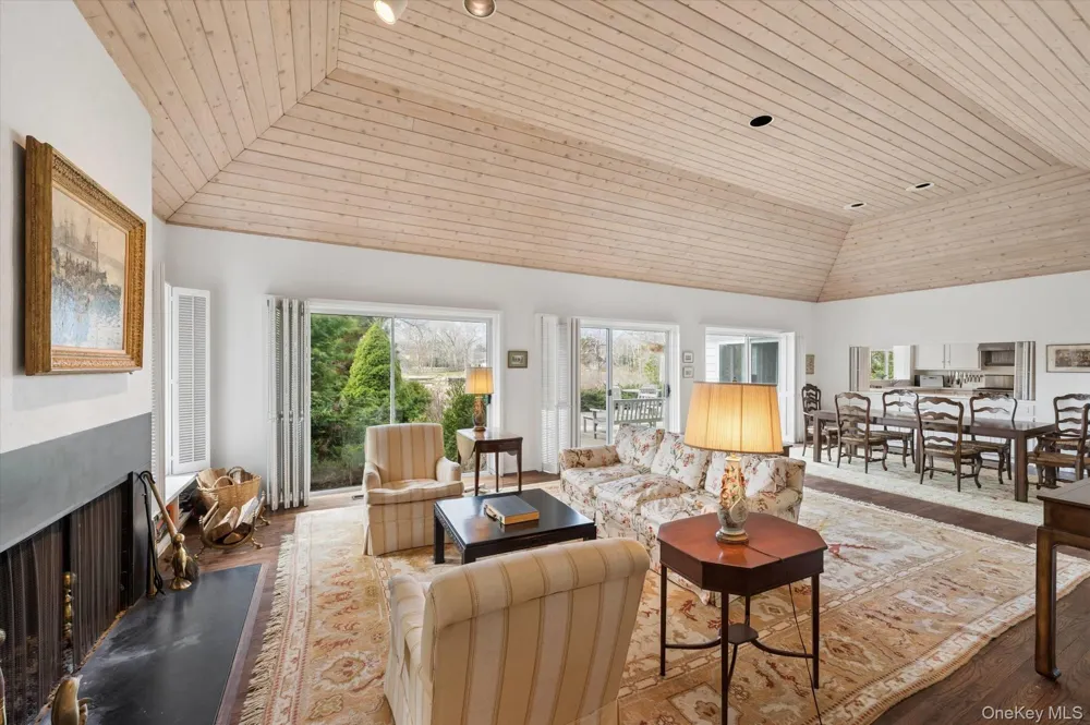 7 Penniman Point Road Quogue, NY 11959