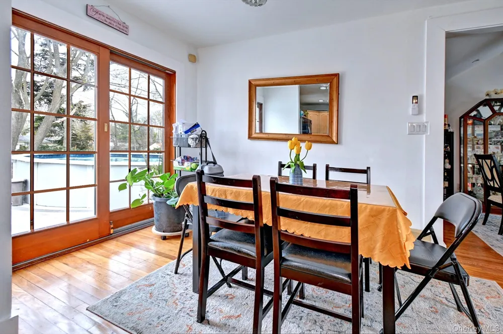 12 Bruce Lane Kings Park, NY 11754