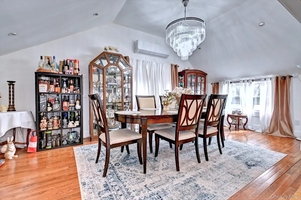 12 Bruce Lane Kings Park, NY 11754
