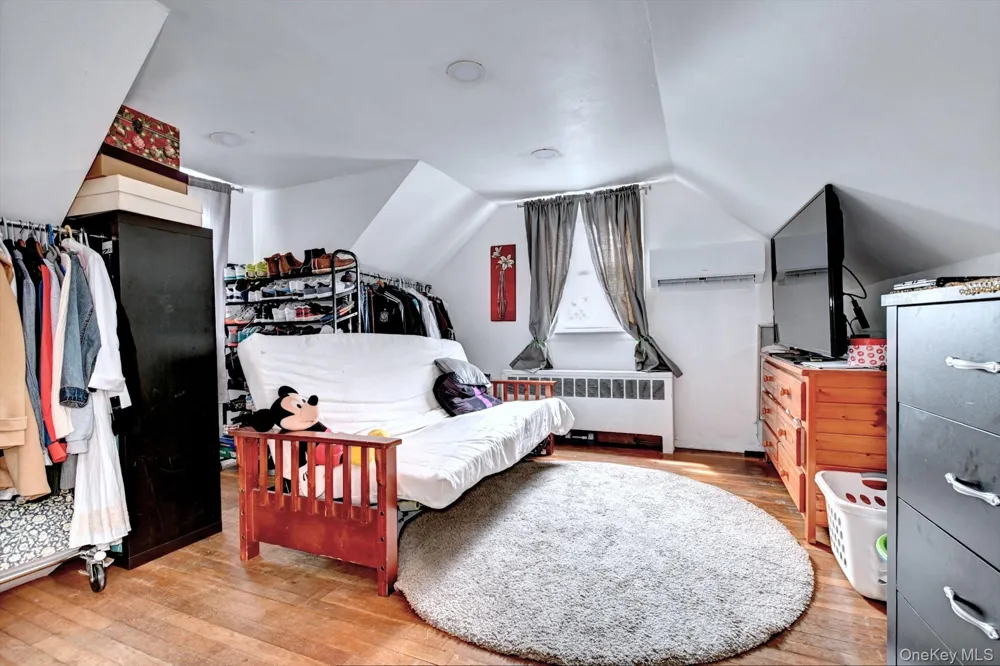 12 Bruce Lane Kings Park, NY 11754