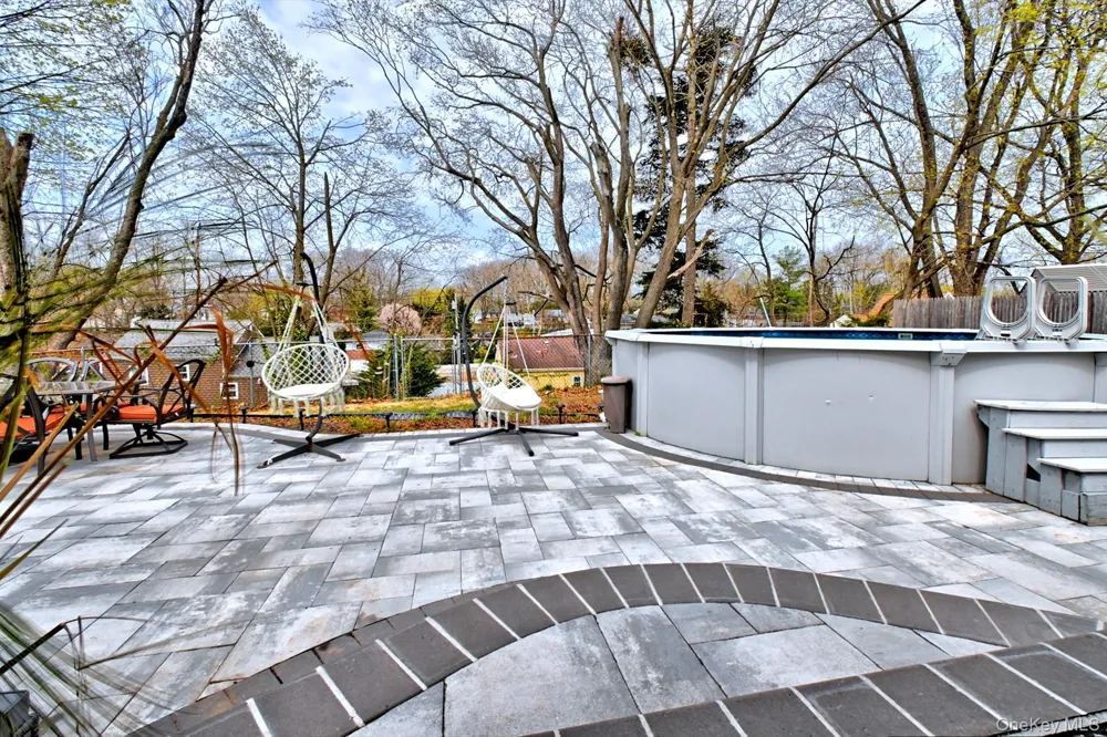 12 Bruce Lane Kings Park, NY 11754