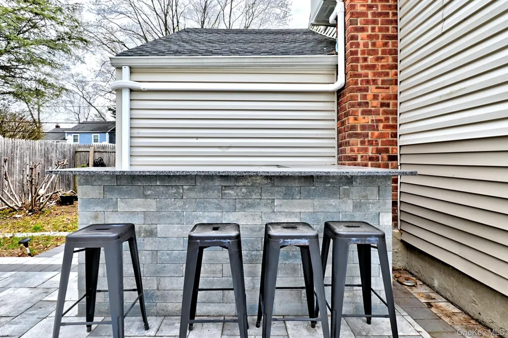 12 Bruce Lane Kings Park, NY 11754