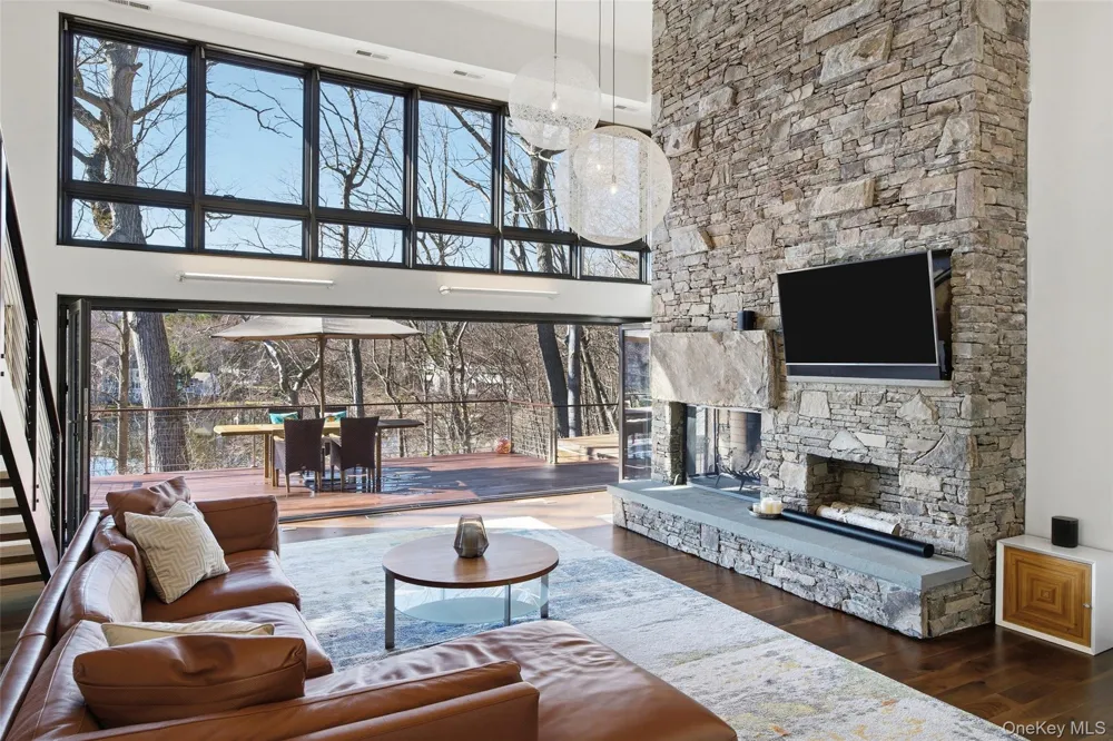 2 Lakeridge Drive Armonk, NY 10504