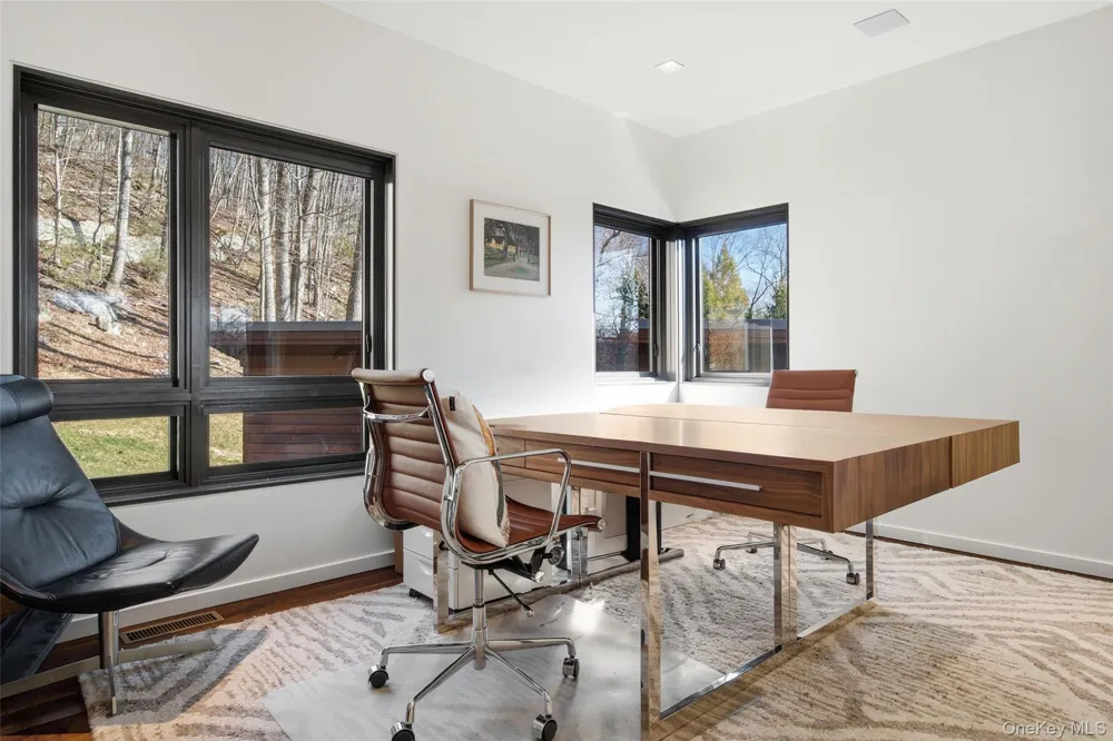 2 Lakeridge Drive Armonk, NY 10504