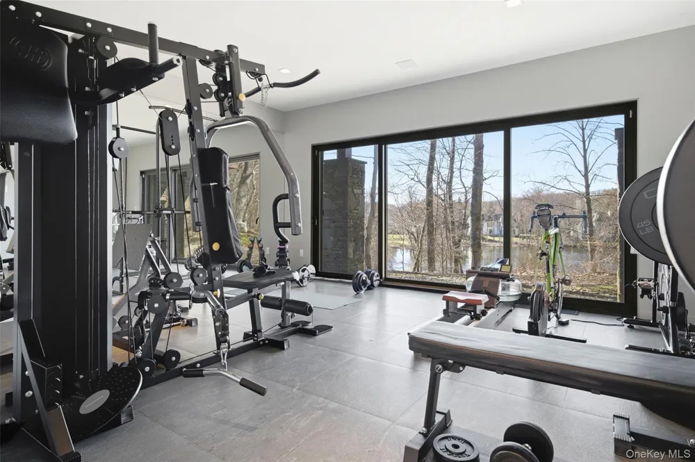 2 Lakeridge Drive Armonk, NY 10504