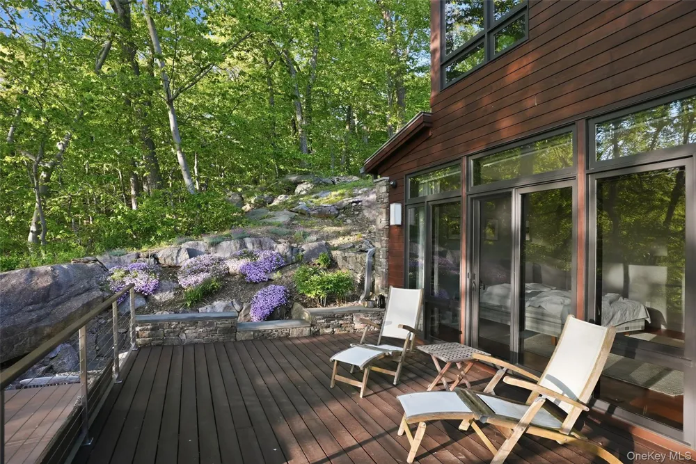 2 Lakeridge Drive Armonk, NY 10504