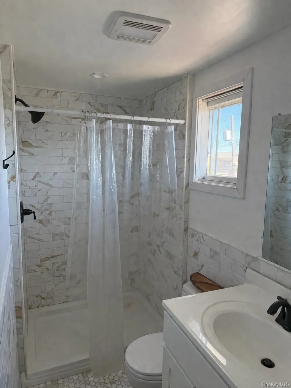 78 E Bayview Avenue #14 Ocean Bay Park, NY 11770