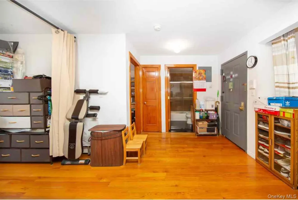 37-33 107th Street #2A Corona, NY 11368