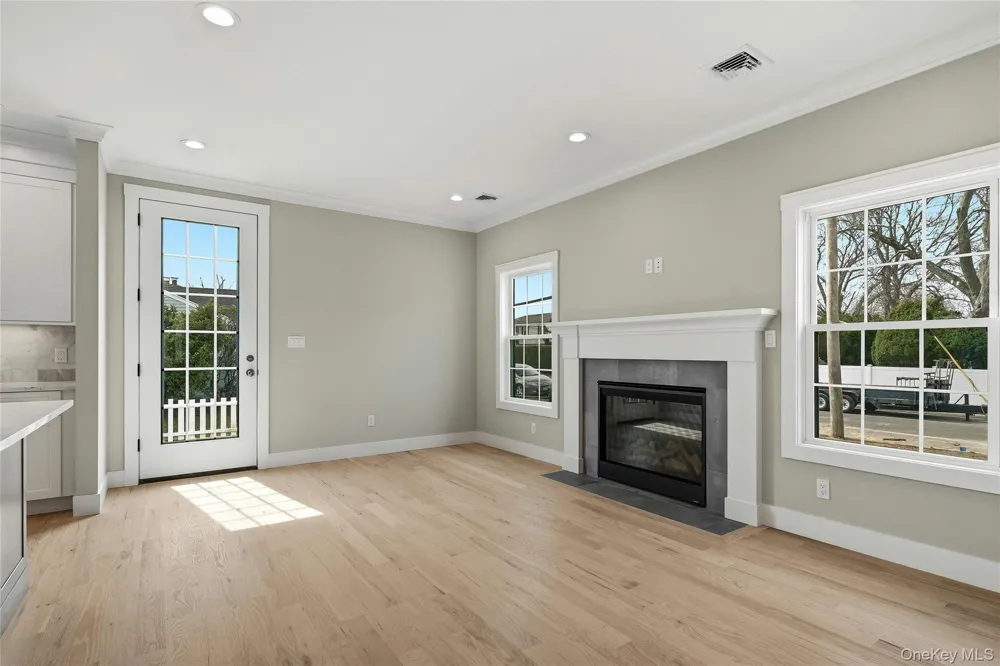 3380 Woodward Avenue Wantagh, NY 11793