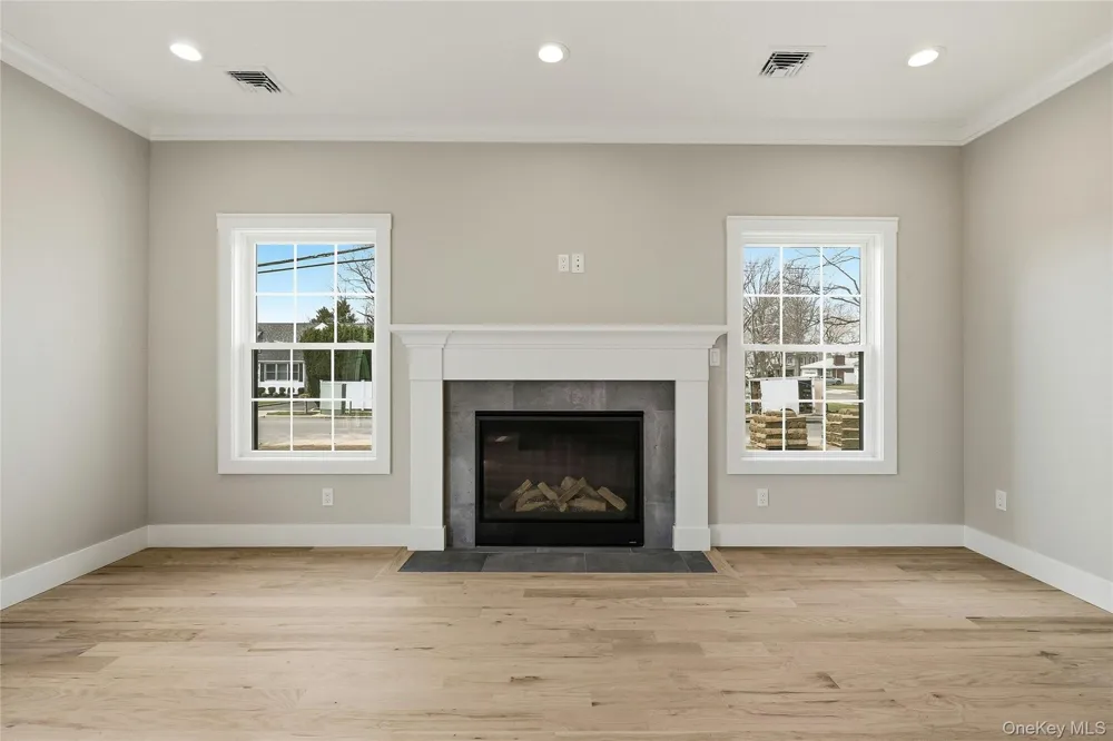 3380 Woodward Avenue Wantagh, NY 11793
