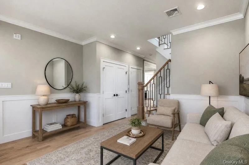 3380 Woodward Avenue Wantagh, NY 11793