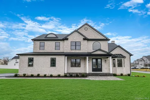 457 Pond Path