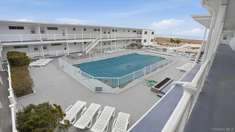 281 Dune Road #16B Westhampton Beach, NY 11978