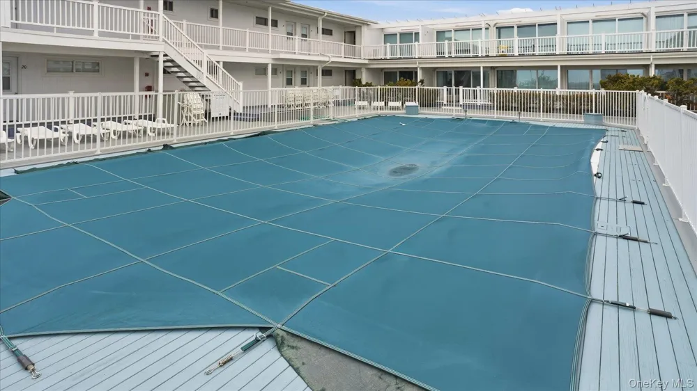 281 Dune Road #16B Westhampton Beach, NY 11978