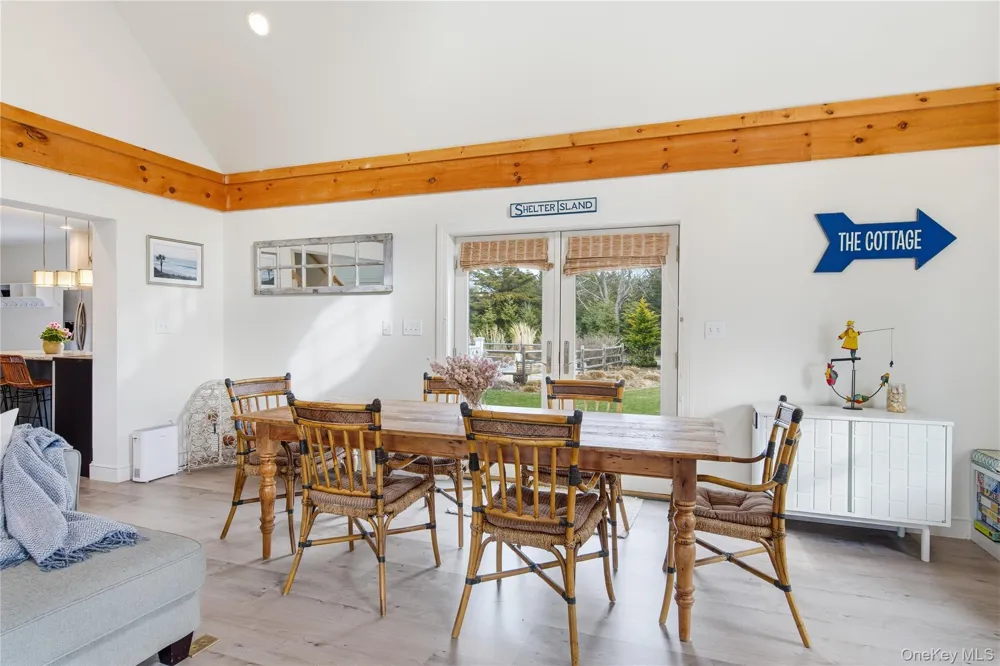 14 Freds Lane Shelter Island, NY 11964