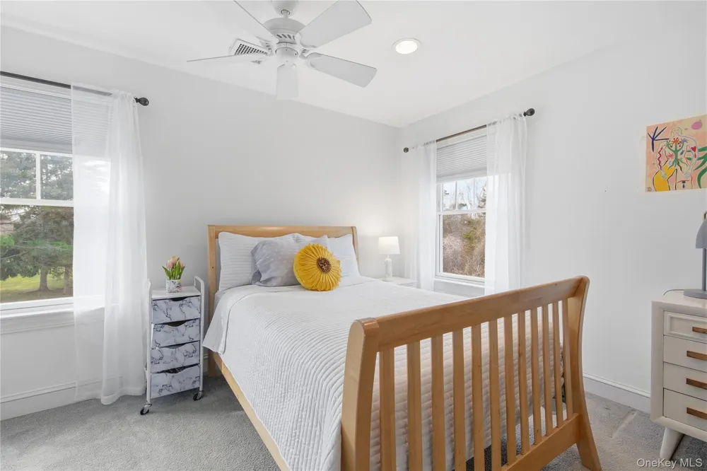 14 Freds Lane Shelter Island, NY 11964