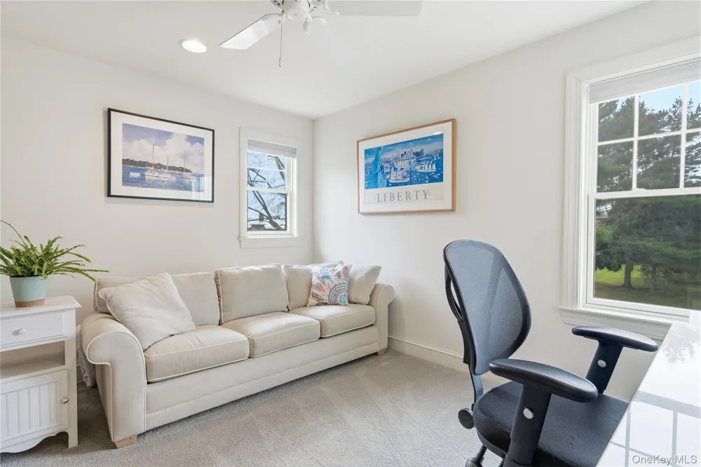 14 Freds Lane Shelter Island, NY 11964