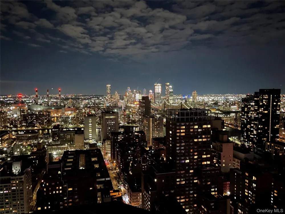 304 E 65th Street #Penthouse New York (Manhattan), NY 10065