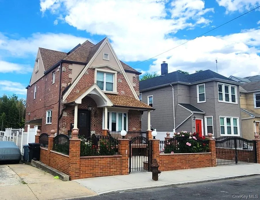 27-15 Butler Street East Elmhurst, NY 11369