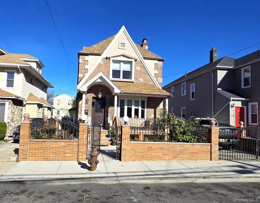 27-15 Butler Street East Elmhurst, NY 11369