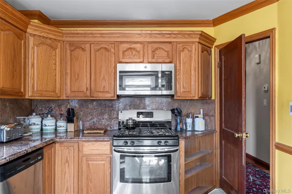 18 Butler Place Yonkers, NY 10710