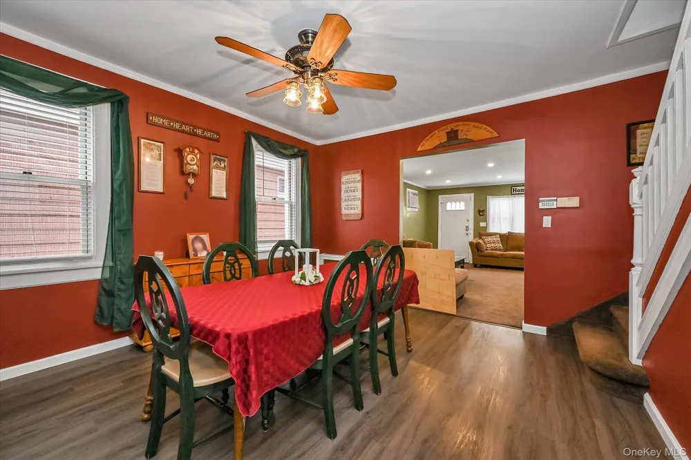 78-33 64th Street Glendale, NY 11385