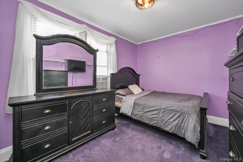 78-33 64th Street Glendale, NY 11385