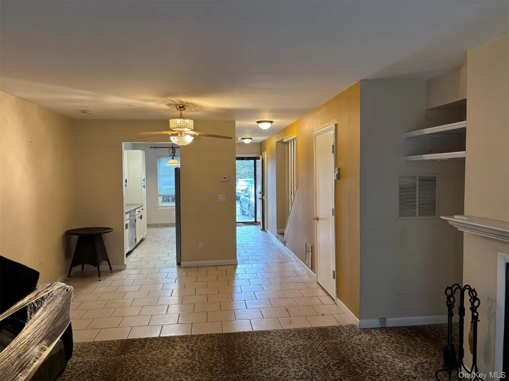 92 Lake Ridge Cove Mohegan Lake, NY 10547