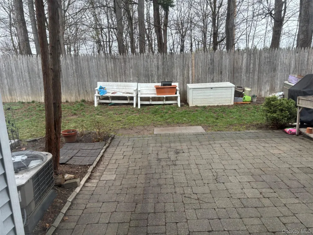 92 Lake Ridge Cove Mohegan Lake, NY 10547