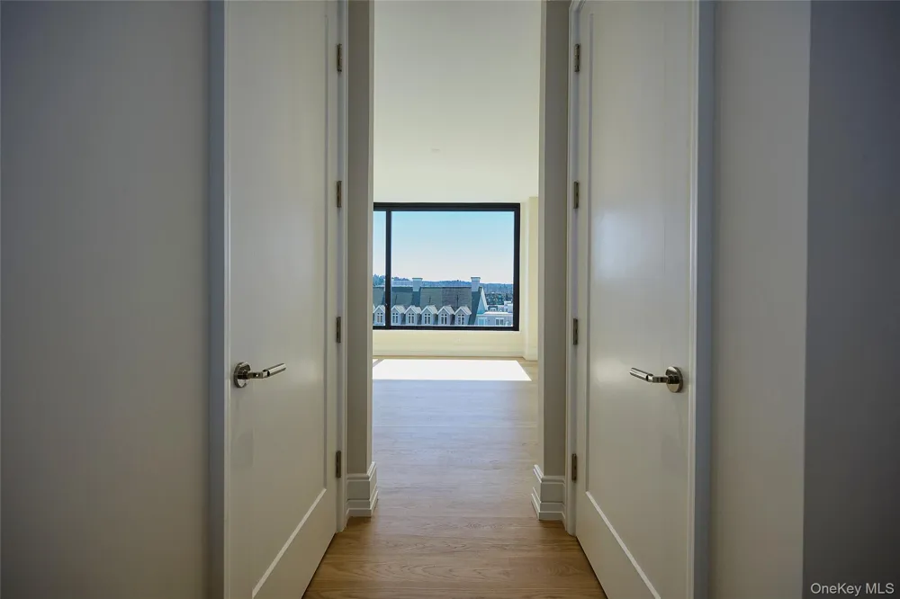 4 Lighthouse Landing #424 Sleepy Hollow, NY 10591