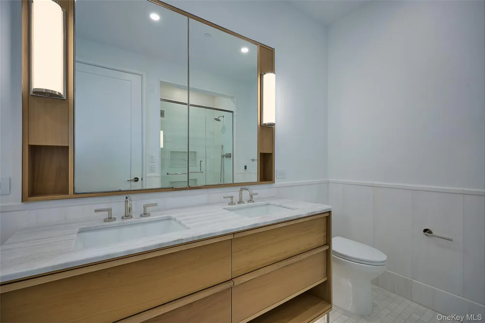 4 Lighthouse Landing #424 Sleepy Hollow, NY 10591