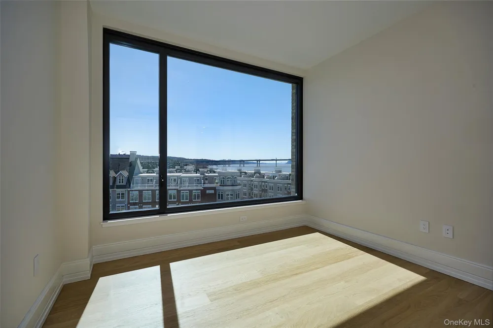 4 Lighthouse Landing #424 Sleepy Hollow, NY 10591