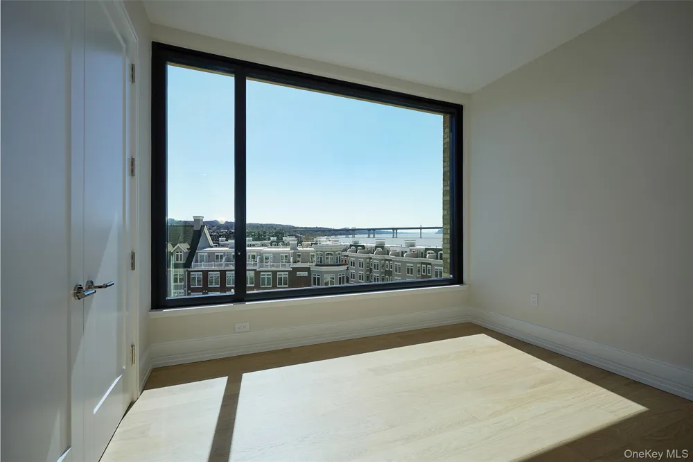 4 Lighthouse Landing #424 Sleepy Hollow, NY 10591