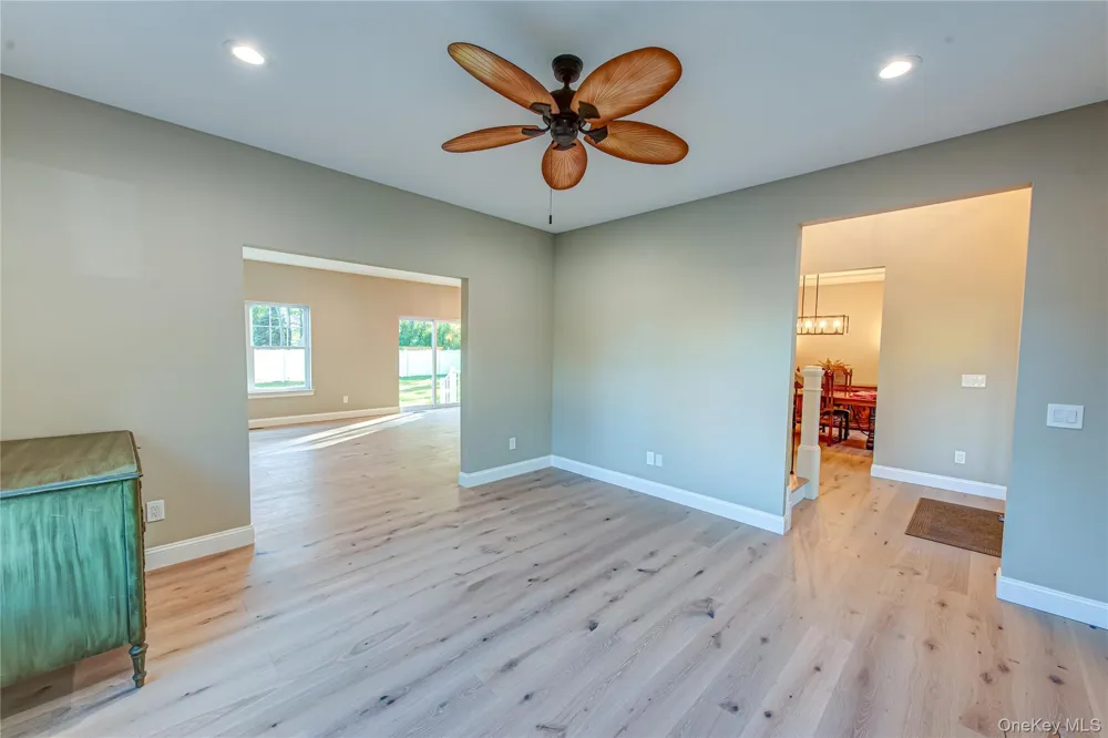 457 Pond Path East Setauket, NY 11733