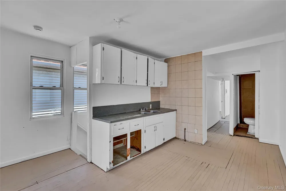 150-81 116th Road Jamaica South, NY 11434