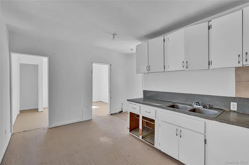 150-81 116th Road Jamaica South, NY 11434