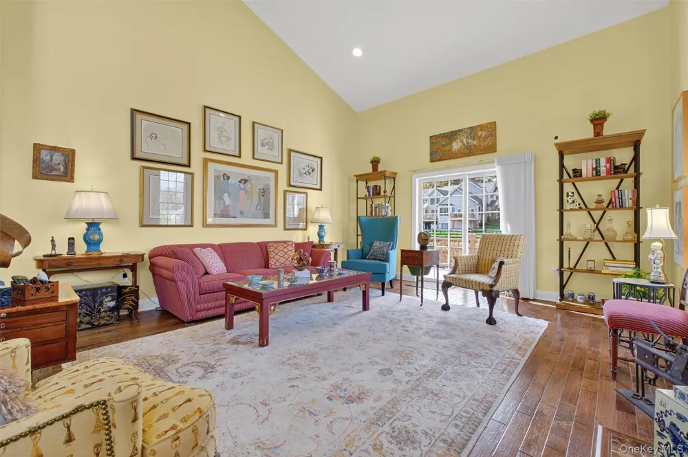17 Deforest Drive Cortlandt Manor, NY 10567