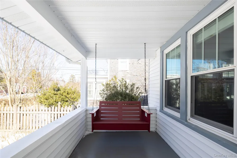 446 6th Street Greenport, NY 11944